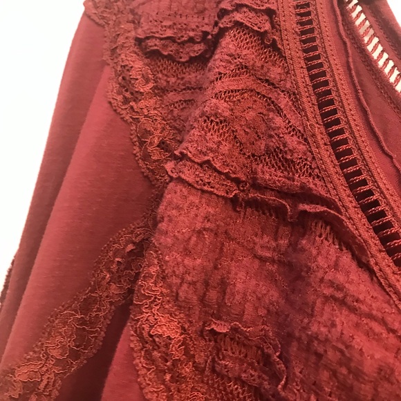 Free People Draped Red Lace Blouse (M) Like New - Picture 3 of 8